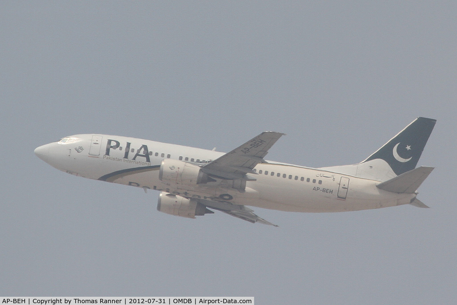 AP-BEH, 1992 Boeing 737-33A C/N 25504, PIA Boeing 737