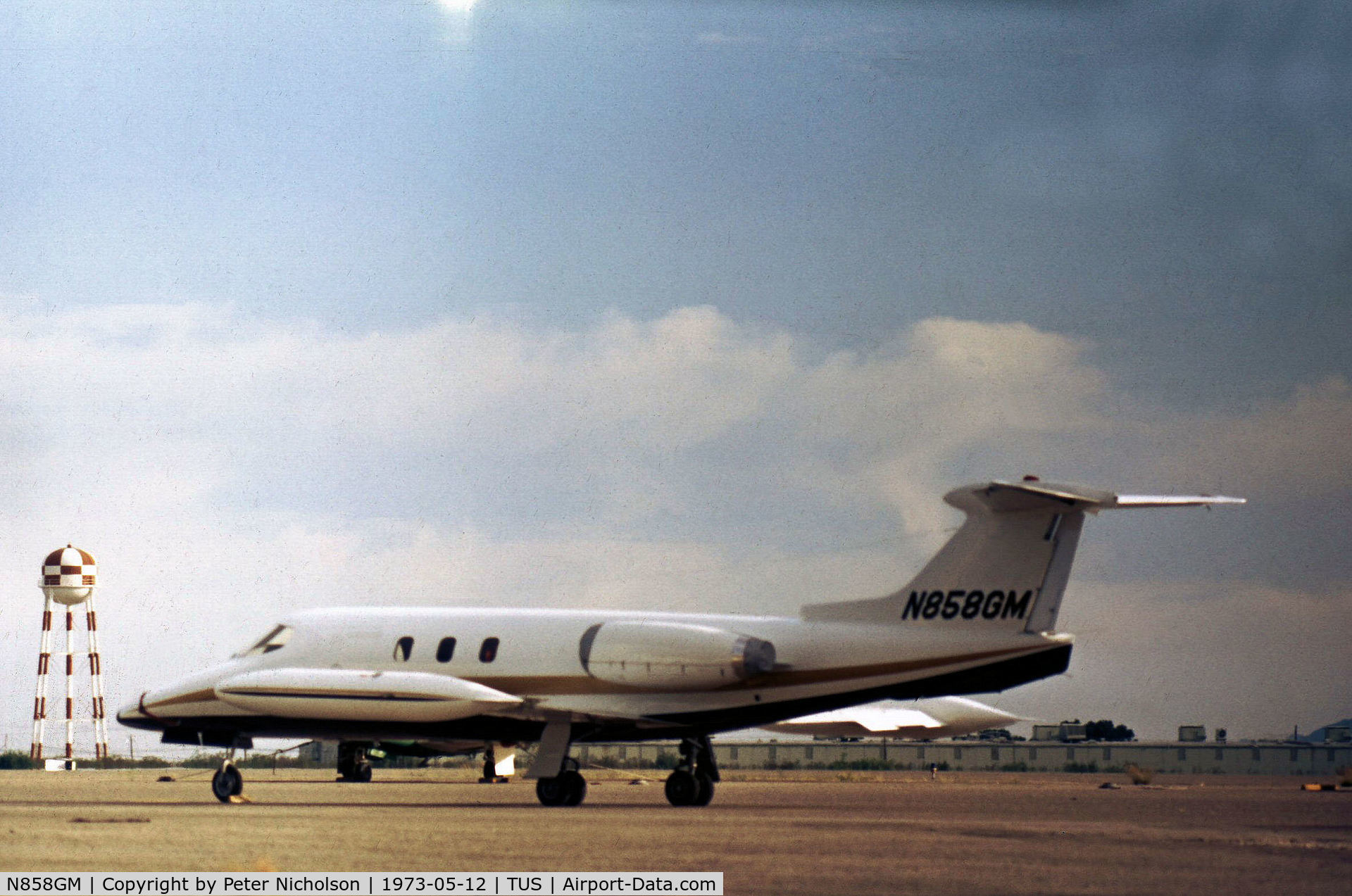 N858GM, 1968 Learjet 25 C/N 25-015, Learjet 25 as seen at Tucson International in May 1973.