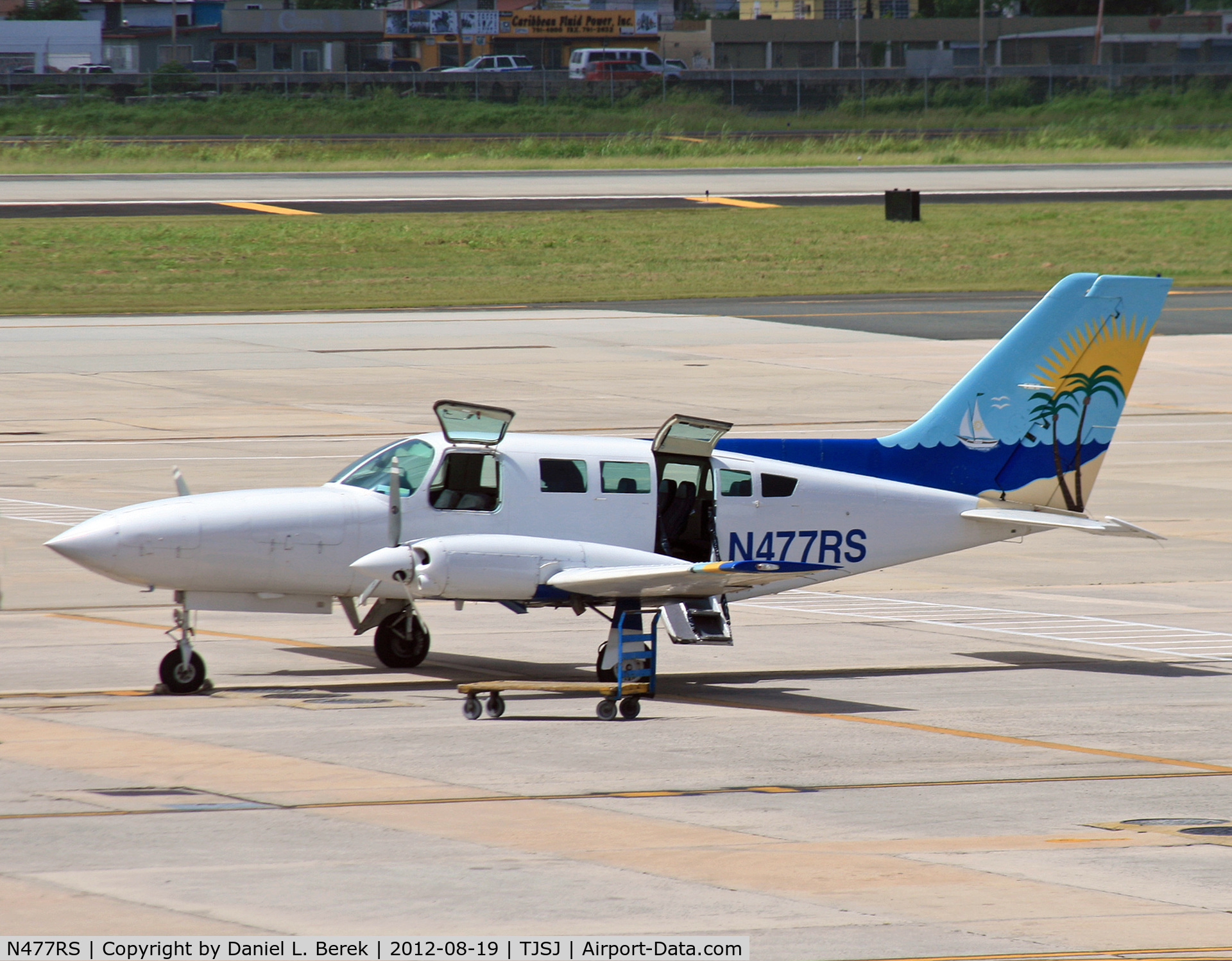 N477RS, 1981 Cessna 402C C/N 402C0477, An Air Sunshine feeder liner awaits her next load of passengers at San Juan.