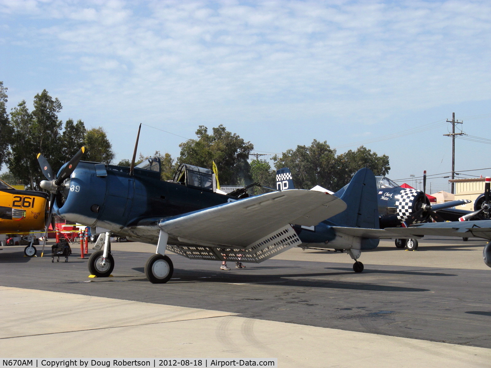 N670AM, 1993 Douglas SBD-5 Dauntless C/N 28536, 1993 Douglas/Maloney SBD-5 DAUNTLESS dive bomber, Wright R-1820 Cyclone  9 cylinder radial 1,200 Hp, dive brakes deployed