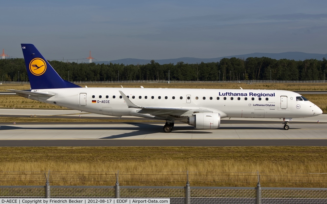 D-AECE, 2010 Embraer 190LR (ERJ-190-100LR) C/N 19000341, taxying to the gate
