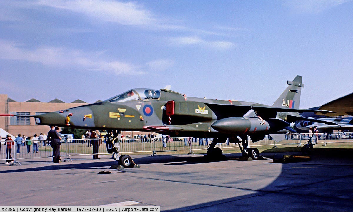 XZ386, 1977 Sepecat Jaguar GR.1 C/N S.151, SEPECAT Jaguar GR.1A [S-151] RAF Finningley~G 30/07/1977