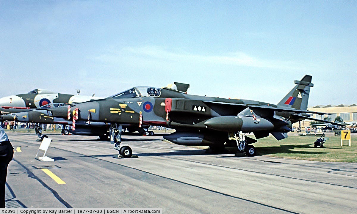 XZ391, 1977 Sepecat Jaguar GR.1A C/N S.156, Sepecat Jaguar GR1A [S-156] RAF Finningley~G 30/07/1977