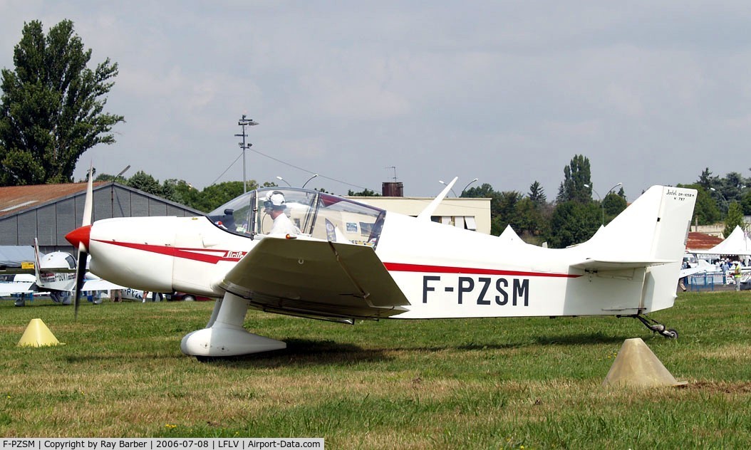 F-PZSM, Jodel DR-1053M Sicile C/N 737, Jodel DR.1053M [737] Vichy~F 08/07/2006