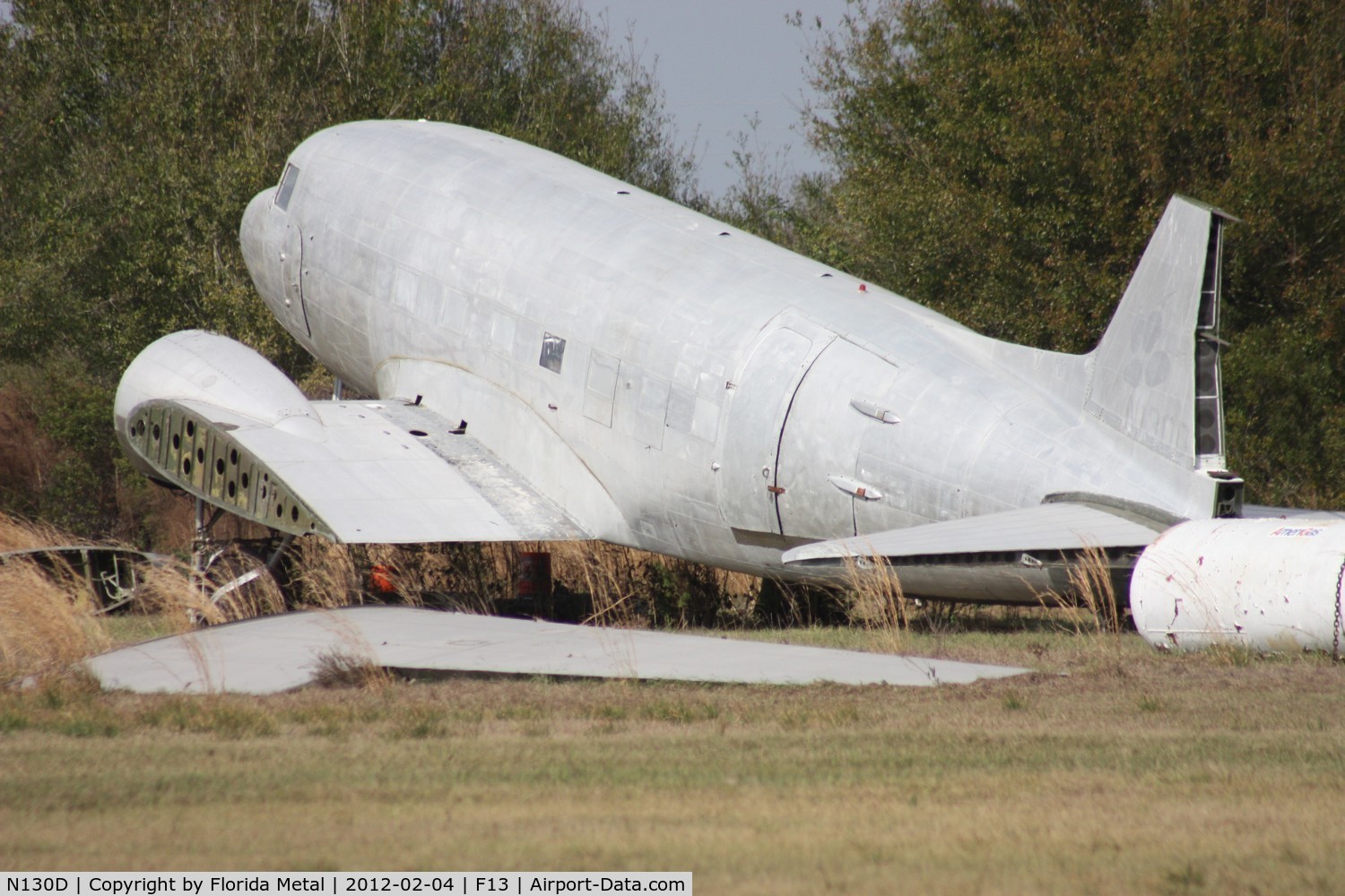 N130D, 1943 Douglas DC3C-S4C4G C/N 19800, Douglas C-47 missing wings after Hurricane Charley back in 2004