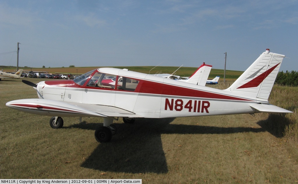 N8411R, 1966 Piper PA-28-140 Cherokee C/N 28-22288, 2012 Gerry Beck Memorial Fly-in
