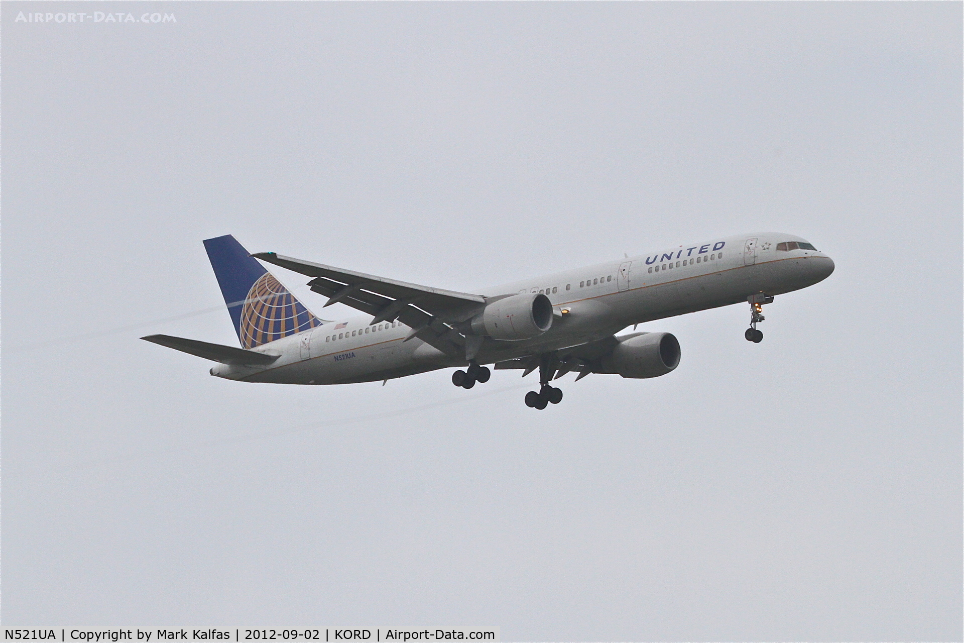 N521UA, 1990 Boeing 757-222 C/N 24891, United Airlines Boeing 757-222, UAL338 arriving from KSEA, RWY 10 approach KORD.