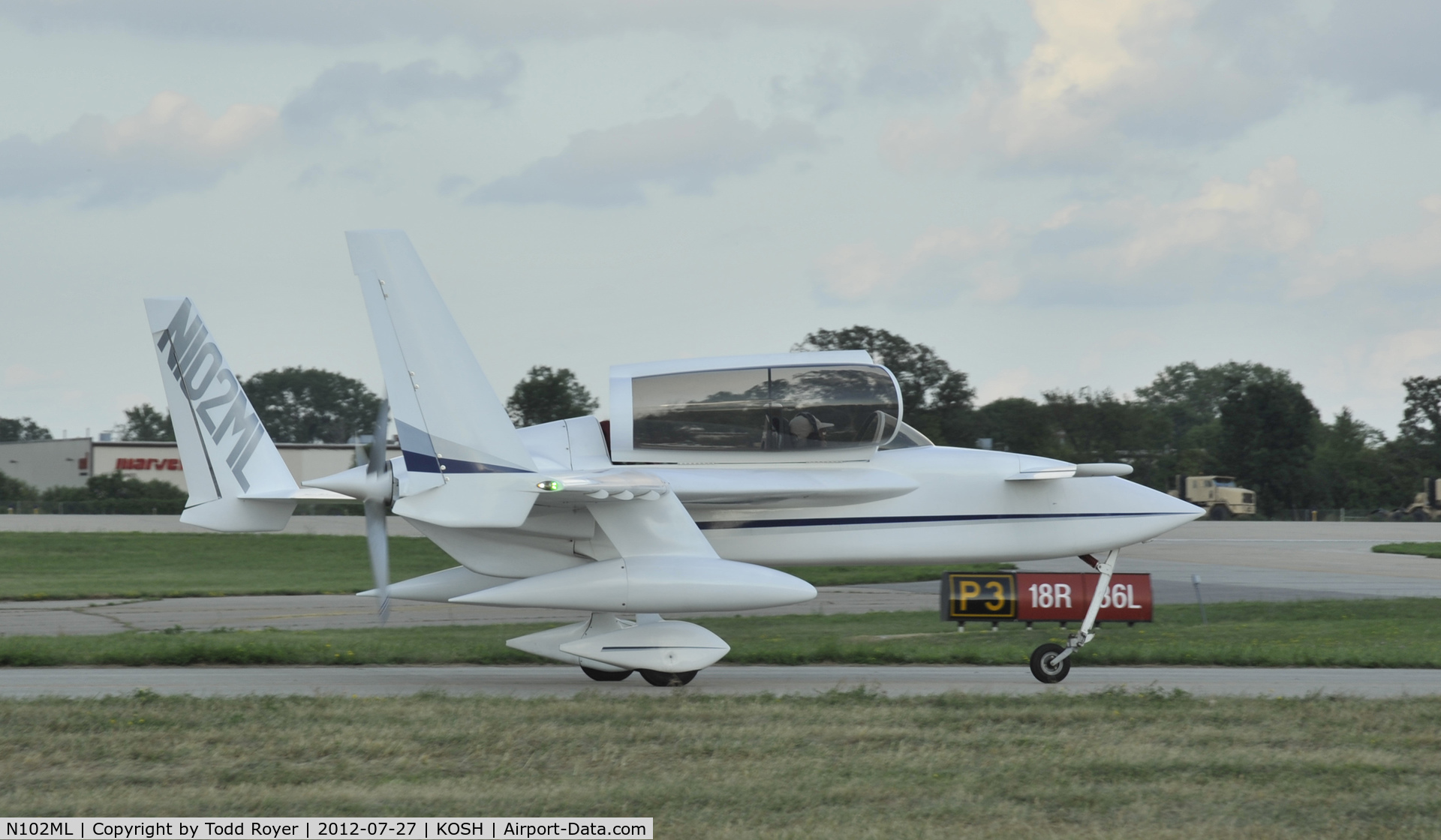 N102ML, 2000 Rutan Long-EZ C/N 001 (N102ML), Airventure 2012