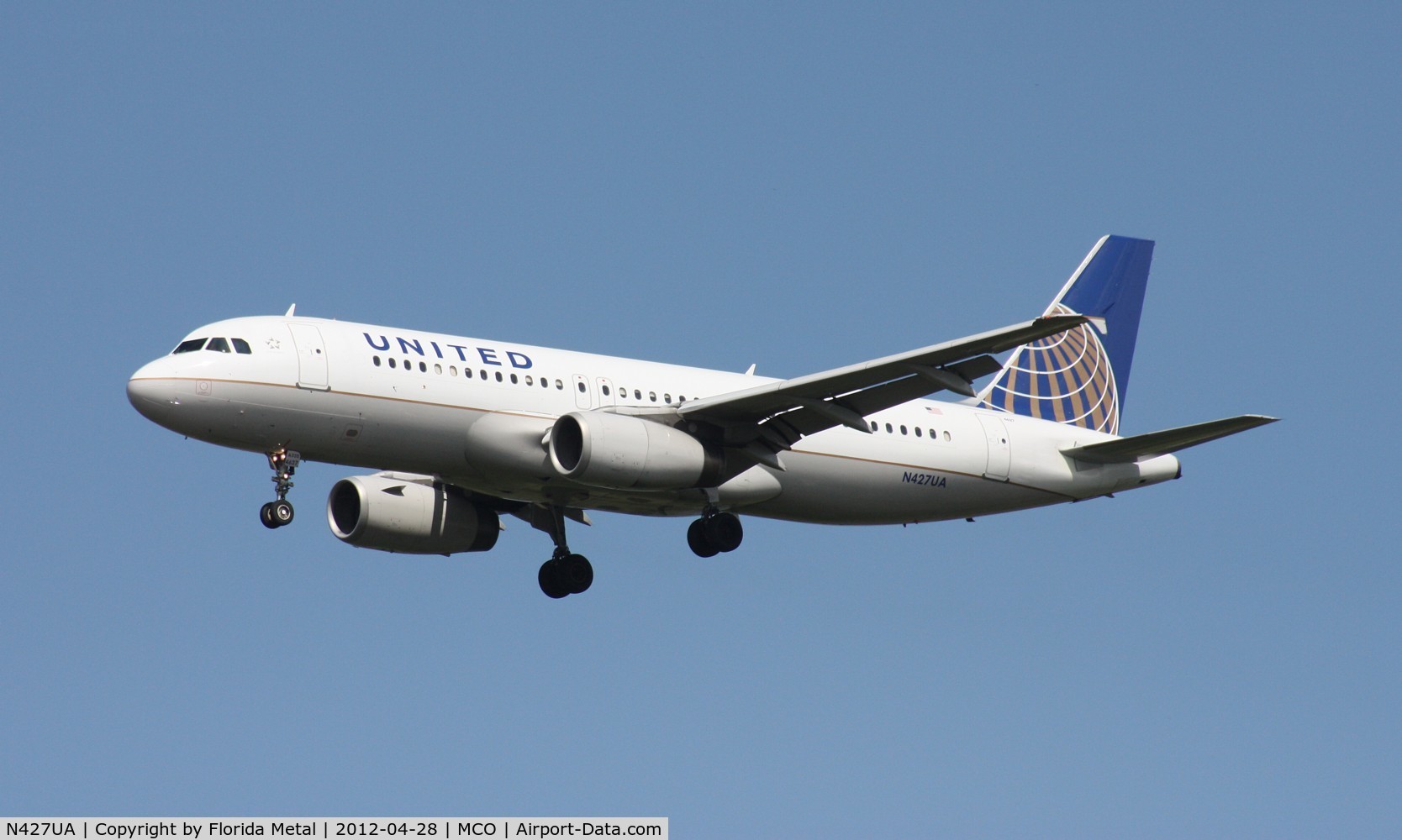 N427UA, 1995 Airbus A320-232 C/N 512, United A320