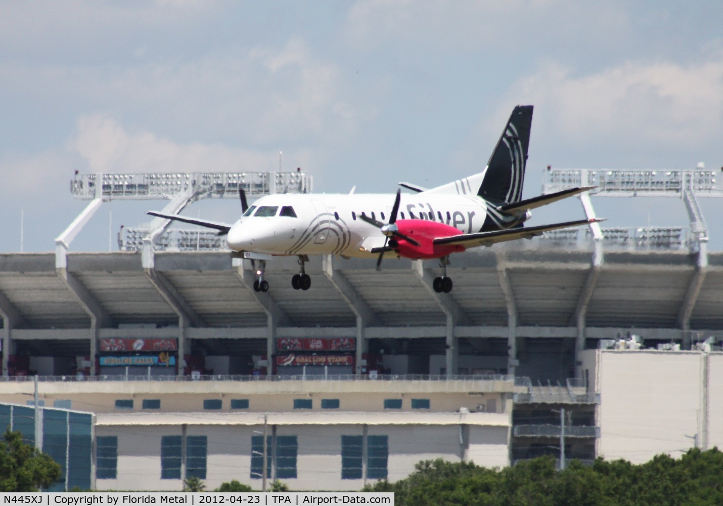 N445XJ, 1998 Saab 340B C/N 340B-445, Silver Airways Saab 340