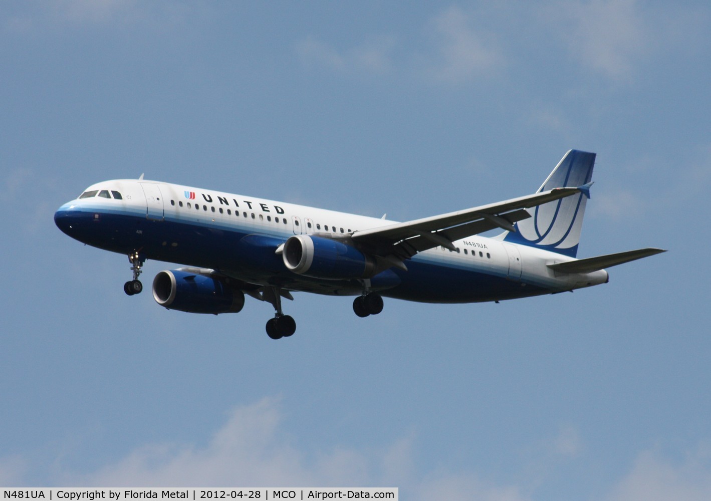 N481UA, 2001 Airbus A320-232 C/N 1559, United A320