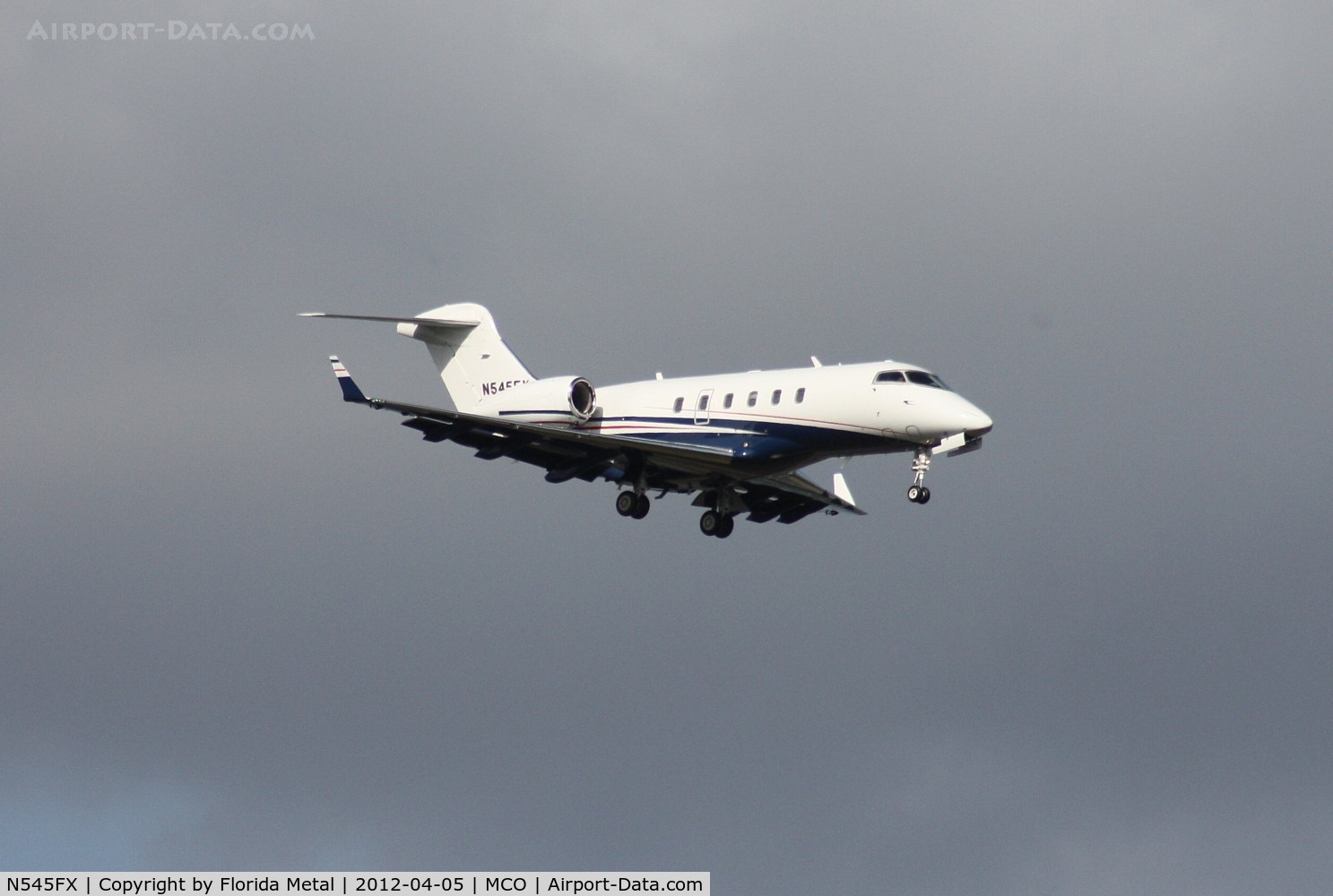 N545FX, 2010 Bombardier Challenger 300 (BD-100-1A10) C/N 20302, Challenger 300