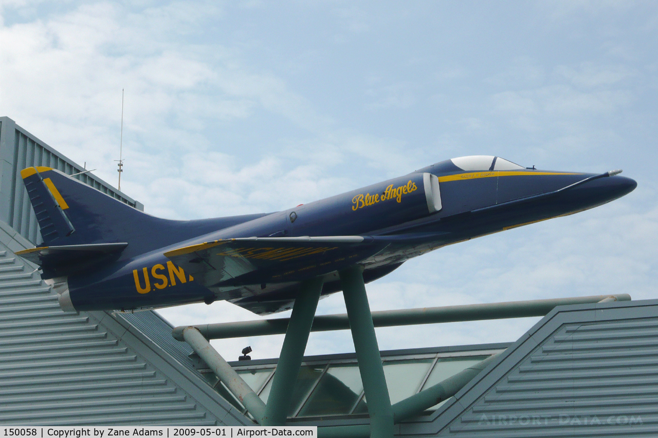 150058, Douglas A-4E Skyhawk C/N 13111, Nauticus Maritime Museum, Norfolk, VA - Photo by Hunter Adams