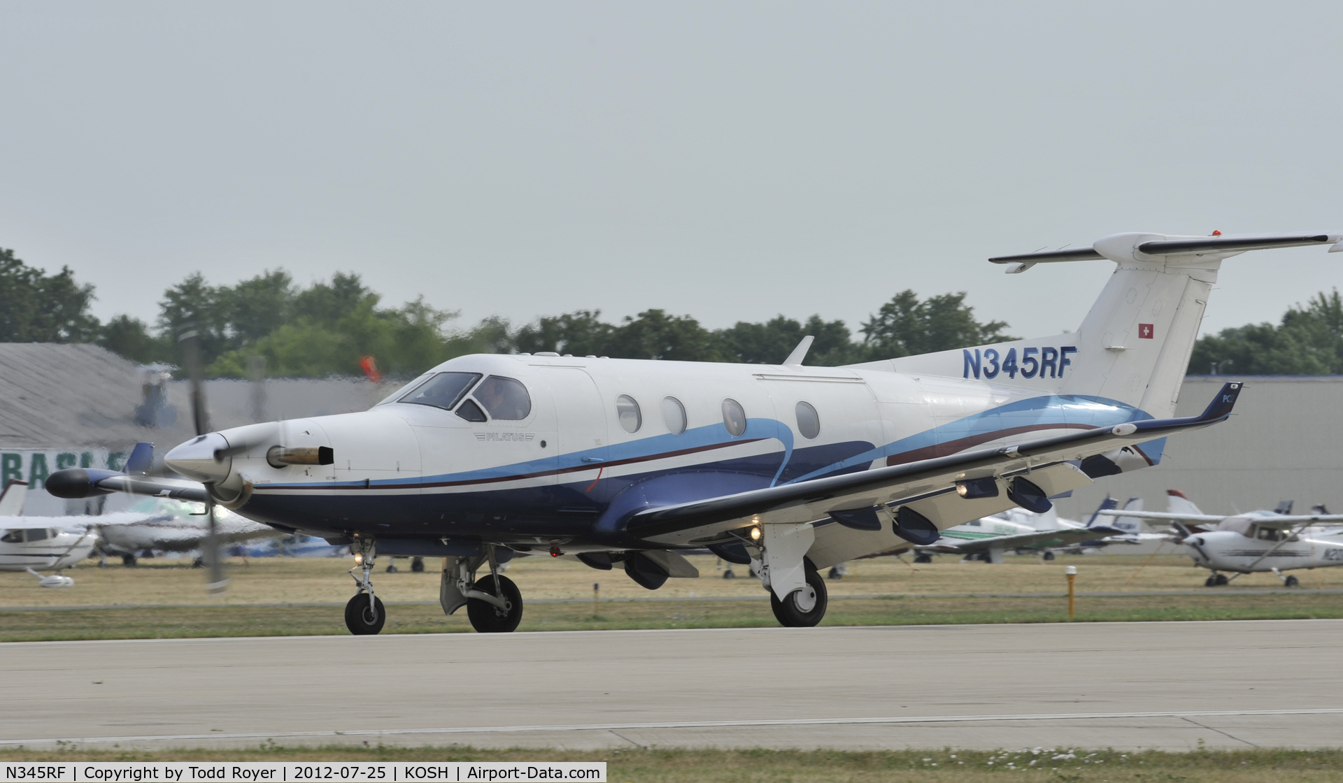 N345RF, 2000 Pilatus PC-12/45 C/N 345, Airventure 2012