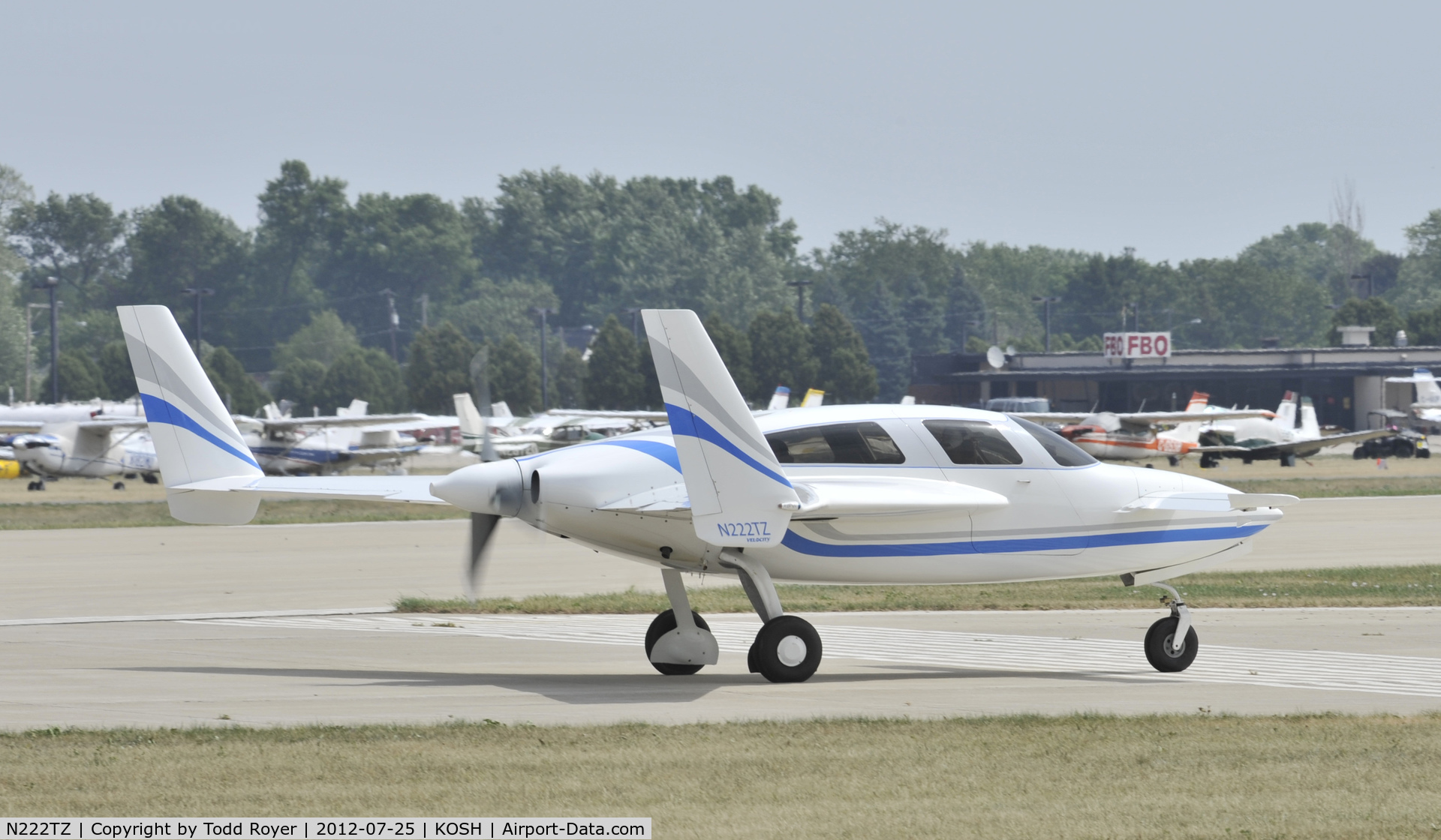 N222TZ, Velocity Velocity XL RG C/N 3RX104, Airventure 2012