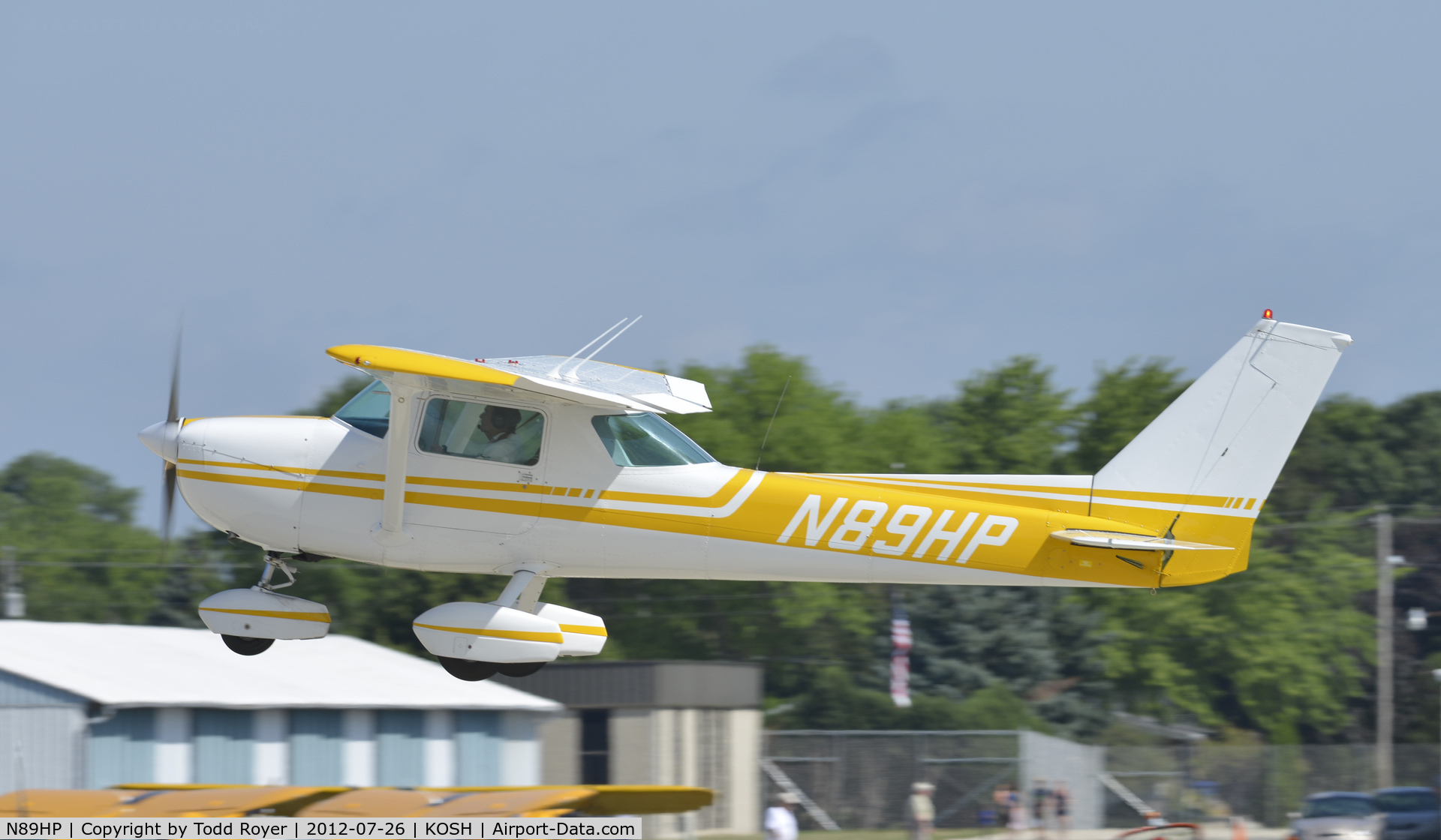 N89HP, 1975 Cessna 150M C/N 15077395, Airventure 2012