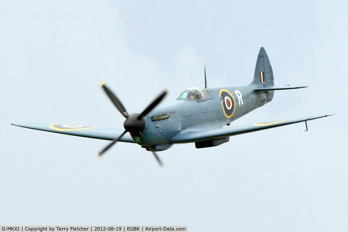 G-MKXI, 1944 Supermarine 365 Spitfire PR.XI C/N 6S/504719, 1944 Supermarine 365 Spitfire PR.XI, c/n: 6S/504719 at 2012 Sywell Airshow