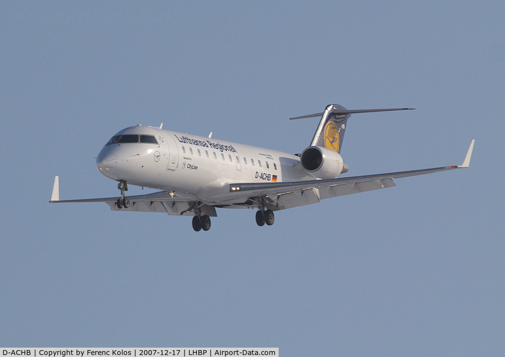 D-ACHB, 2000 Canadair CRJ-200LR (CL-600-2B19) C/N 7391, Ferihegy