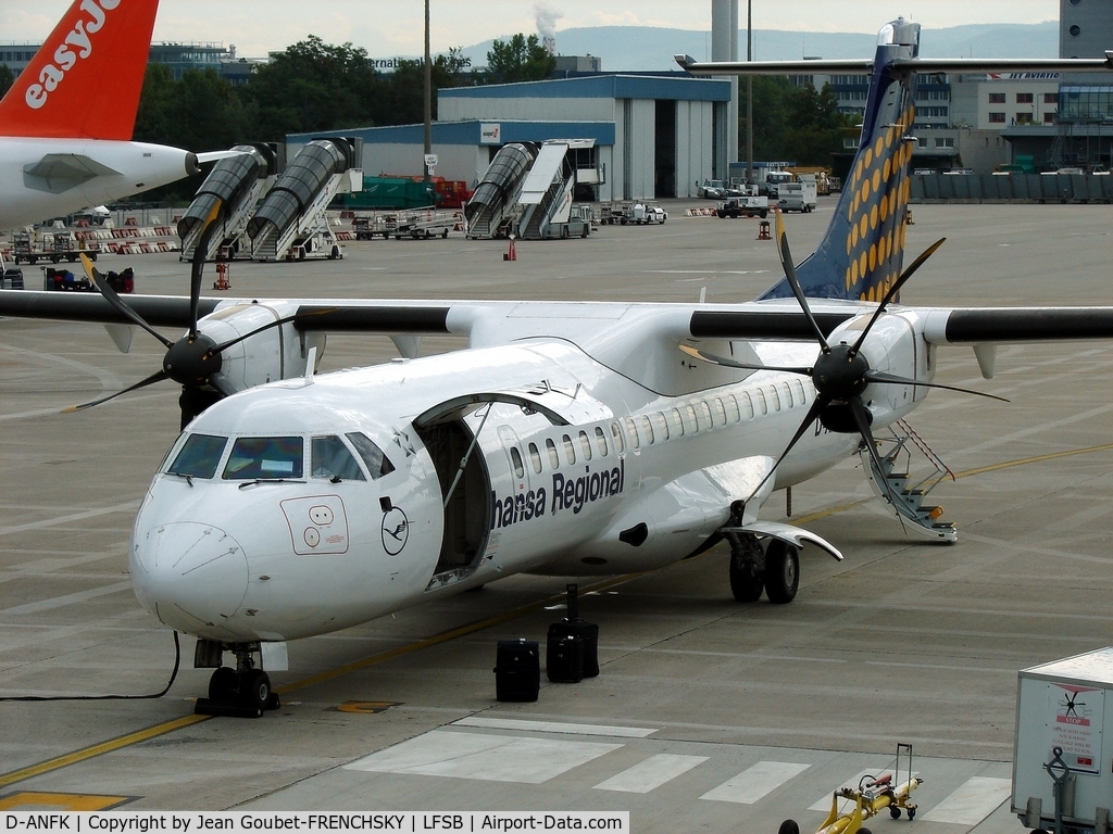 D-ANFK, 2001 ATR 72-212A C/N 666, DLH to Munich