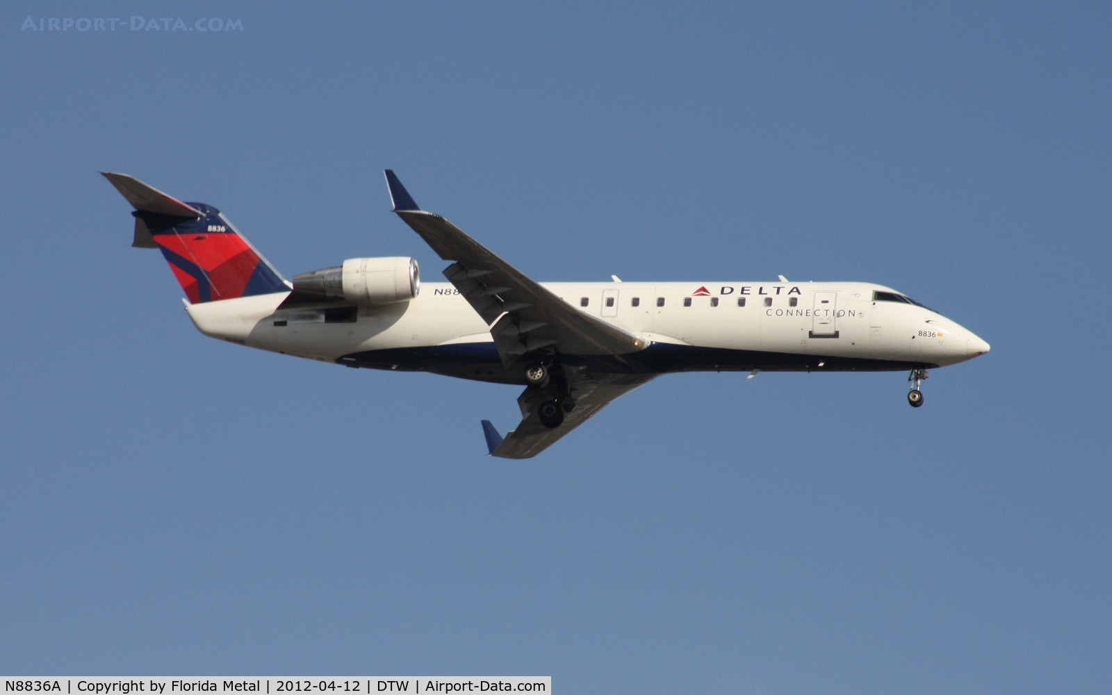 N8836A, 2003 Bombardier CRJ-200 (CL-600-2B19) C/N 7836, Pinnacle CRJ