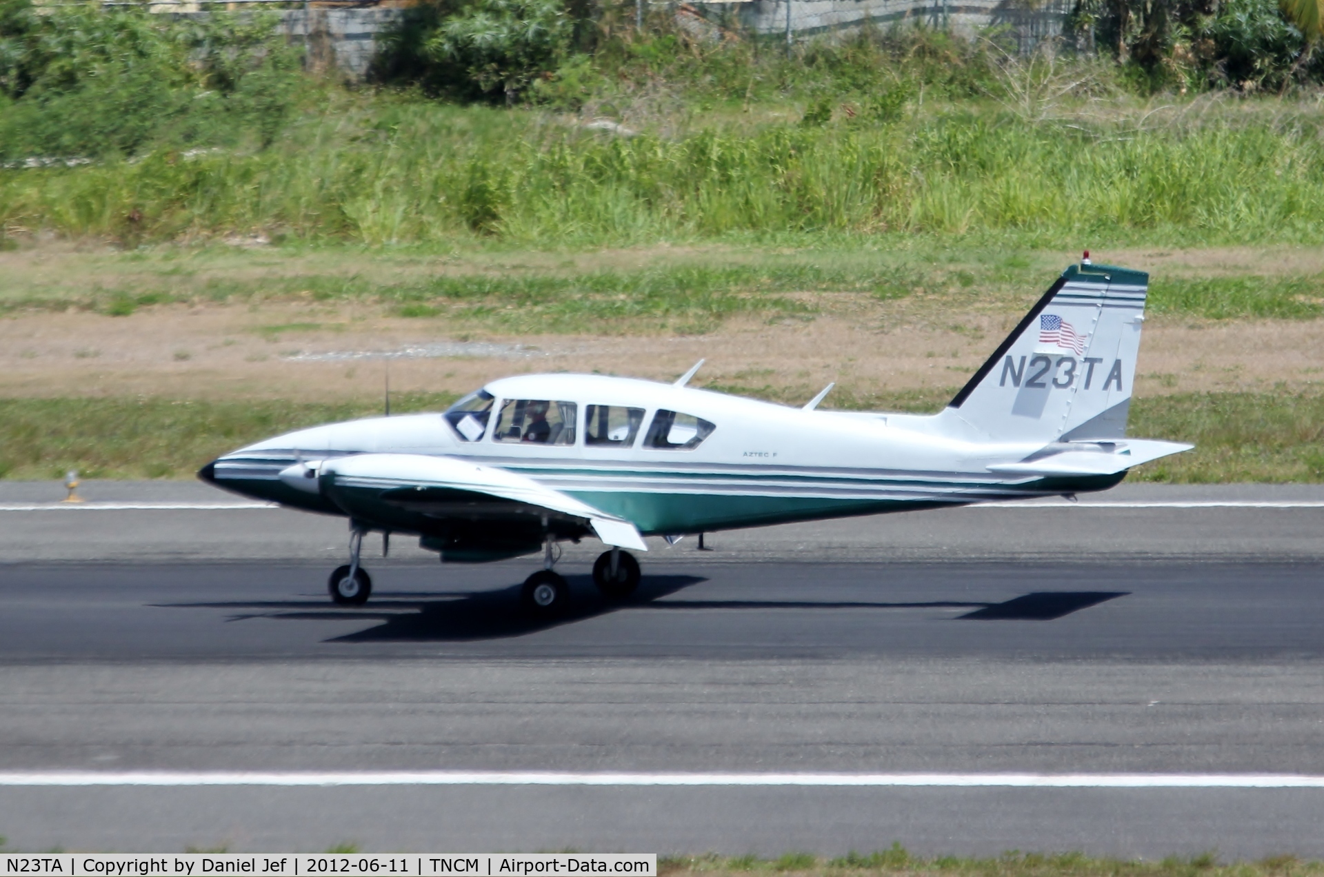 N23TA, 1978 Piper PA-23-250 Aztec F C/N 27-7854114, N23TA