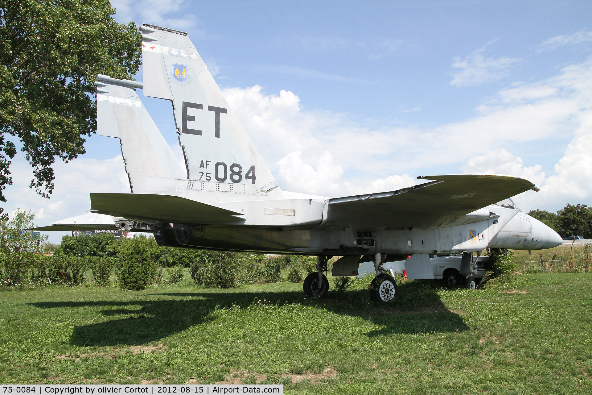 75-0084, 1975 McDonnell Douglas F-15B Eagle C/N 0143/B020, Russel military museum