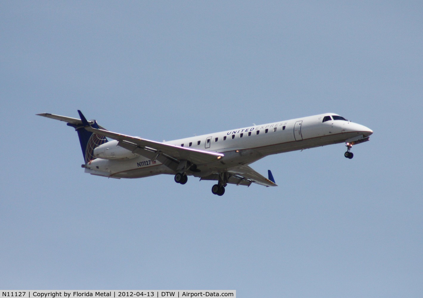 N11127, 2003 Embraer ERJ-145XR (EMB-145XR) C/N 145697, United Express E145XR