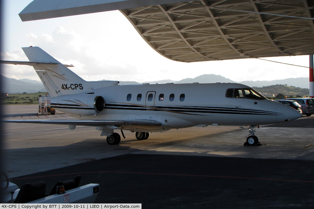 4X-CPS, 1998 Raytheon Hawker 800XP C/N 258391, parking at the new business terminal