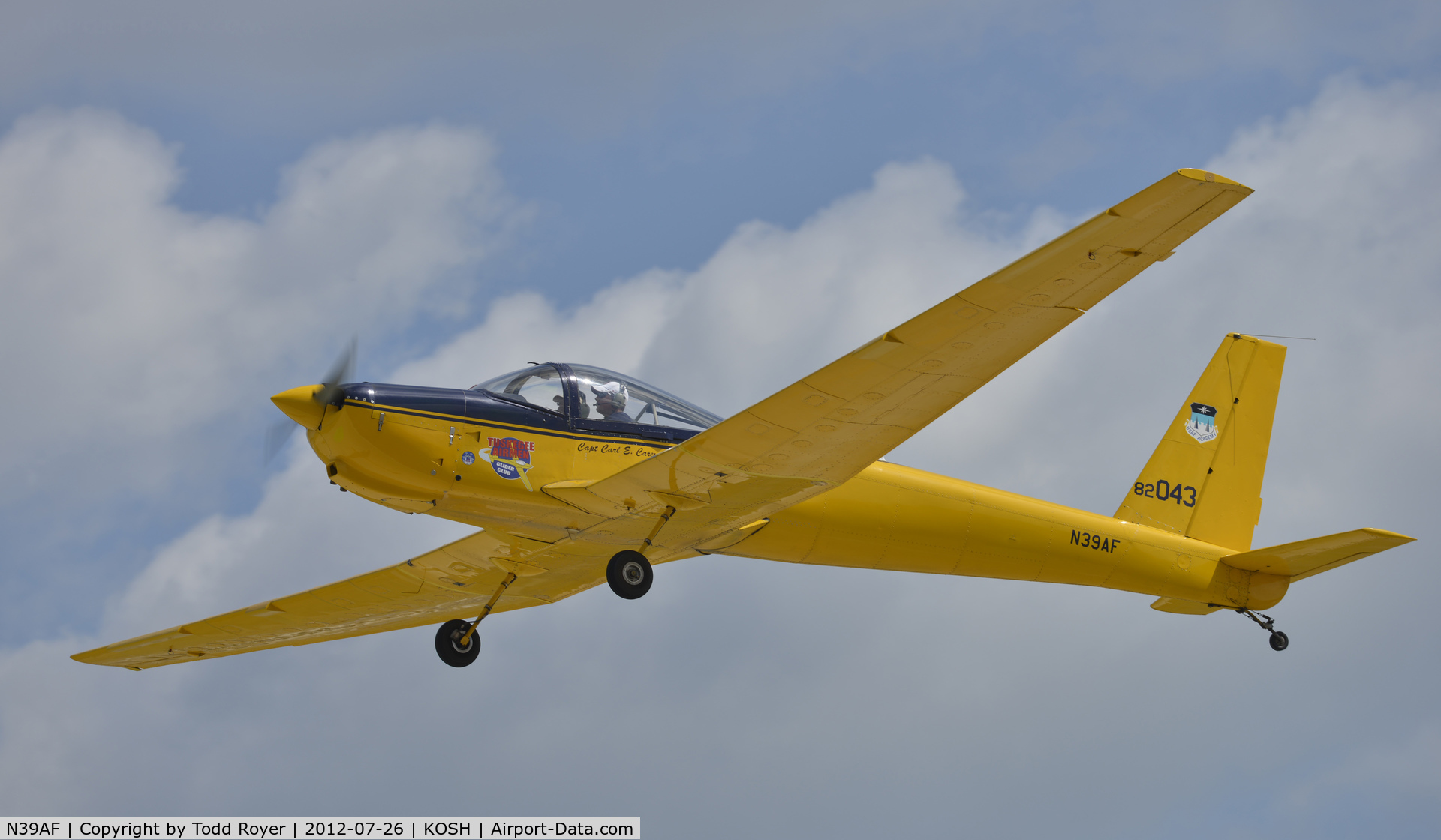 N39AF, 1983 Schweizer SGM 2-37 C/N 9, Airventure 2012