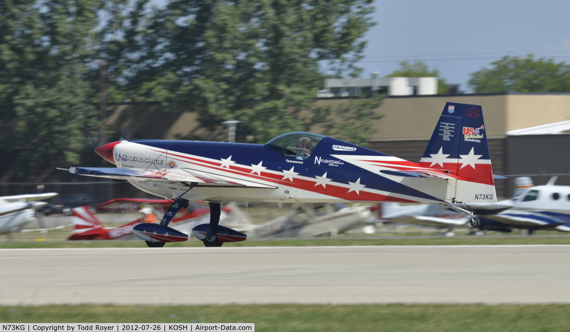 N73KG, Extra EA-330SC C/N SC014E, Airventure 2012