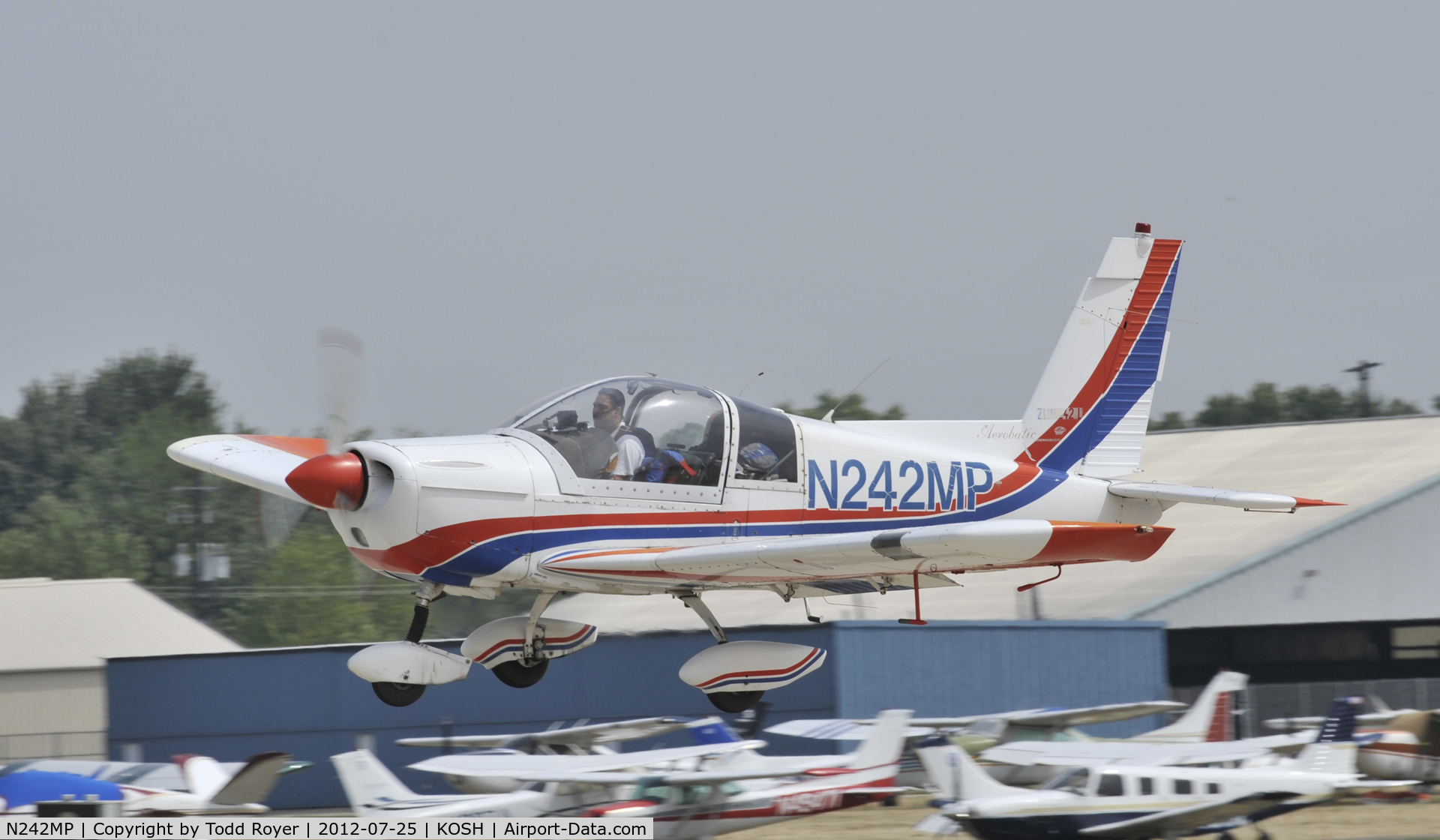 N242MP, 1994 Moravan Z242L C/N 0660, Airventure 2012