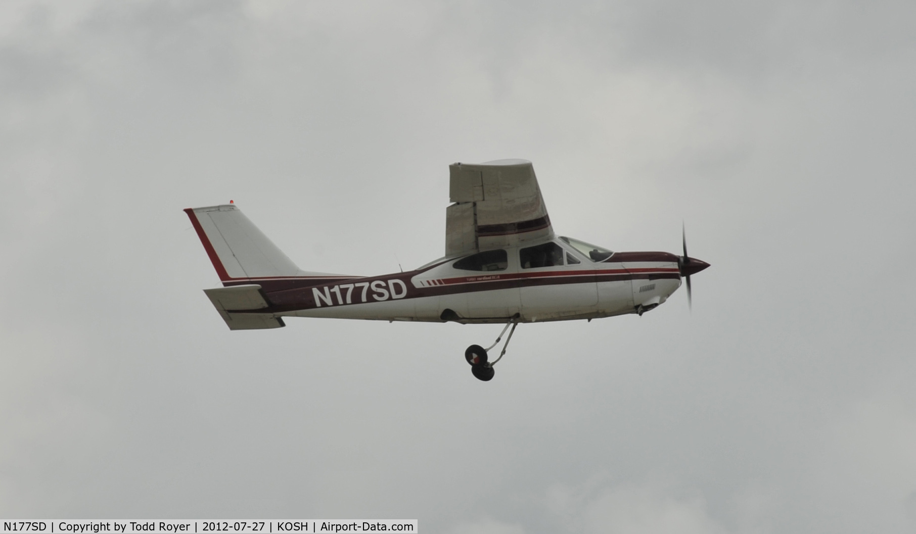 N177SD, 1976 Cessna 177RG Cardinal C/N 177RG0997, Airventure 2012