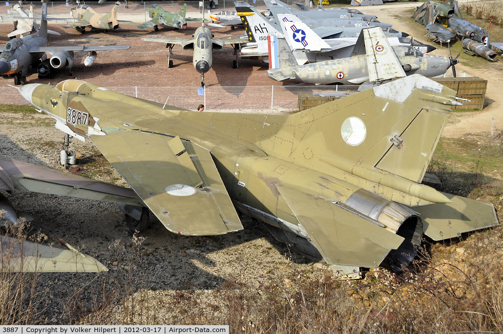 3887, Mikoyan-Gurevich MiG-23MF C/N 0390213887, at Savigny-les-Beaune