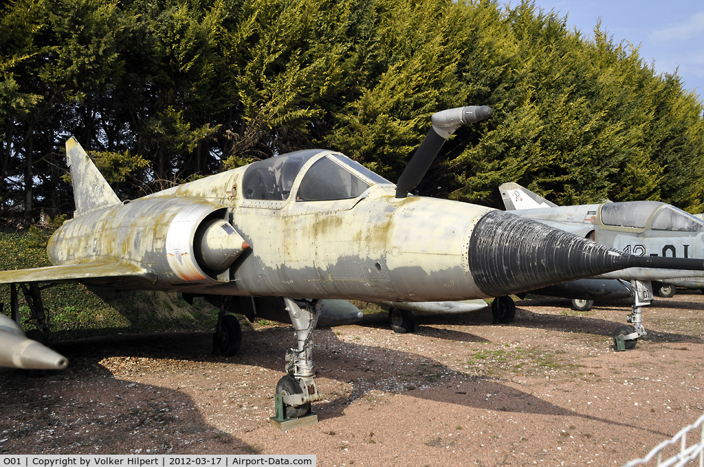 O01, Dassault Mirage IIIO C/N 001, at Savigny-les-Beaune