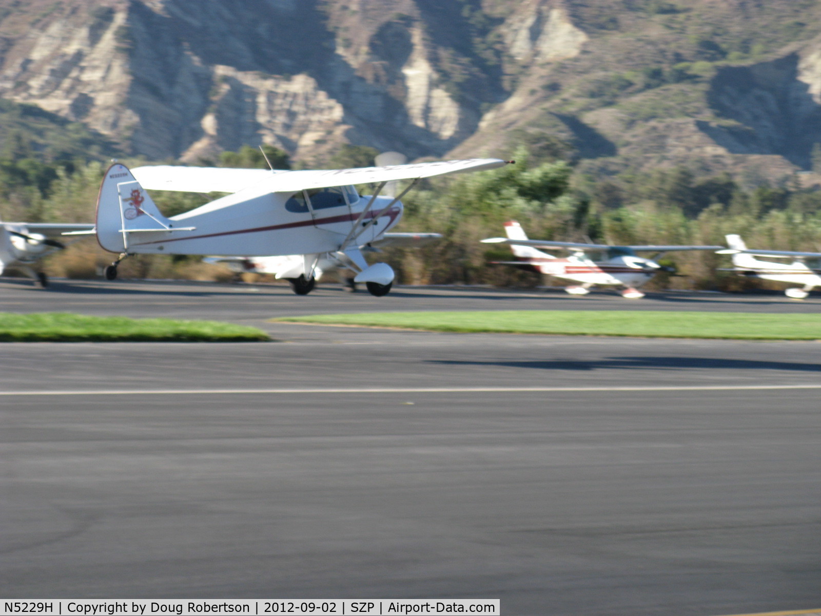 N5229H, 1949 Piper PA-16 Clipper C/N 16-33, 1949 Piper PA-16 CLIPPER 'Little DEVIL', Lycoming O-290 135 Hp, takeoff climb Rwy 22