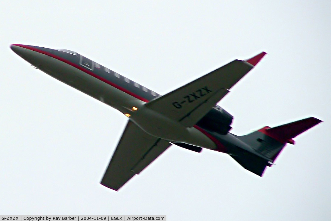 G-ZXZX, 2001 Learjet 45 C/N 45-005, Learjet 45 [45-005] Blackbushe~G 09/11/2004