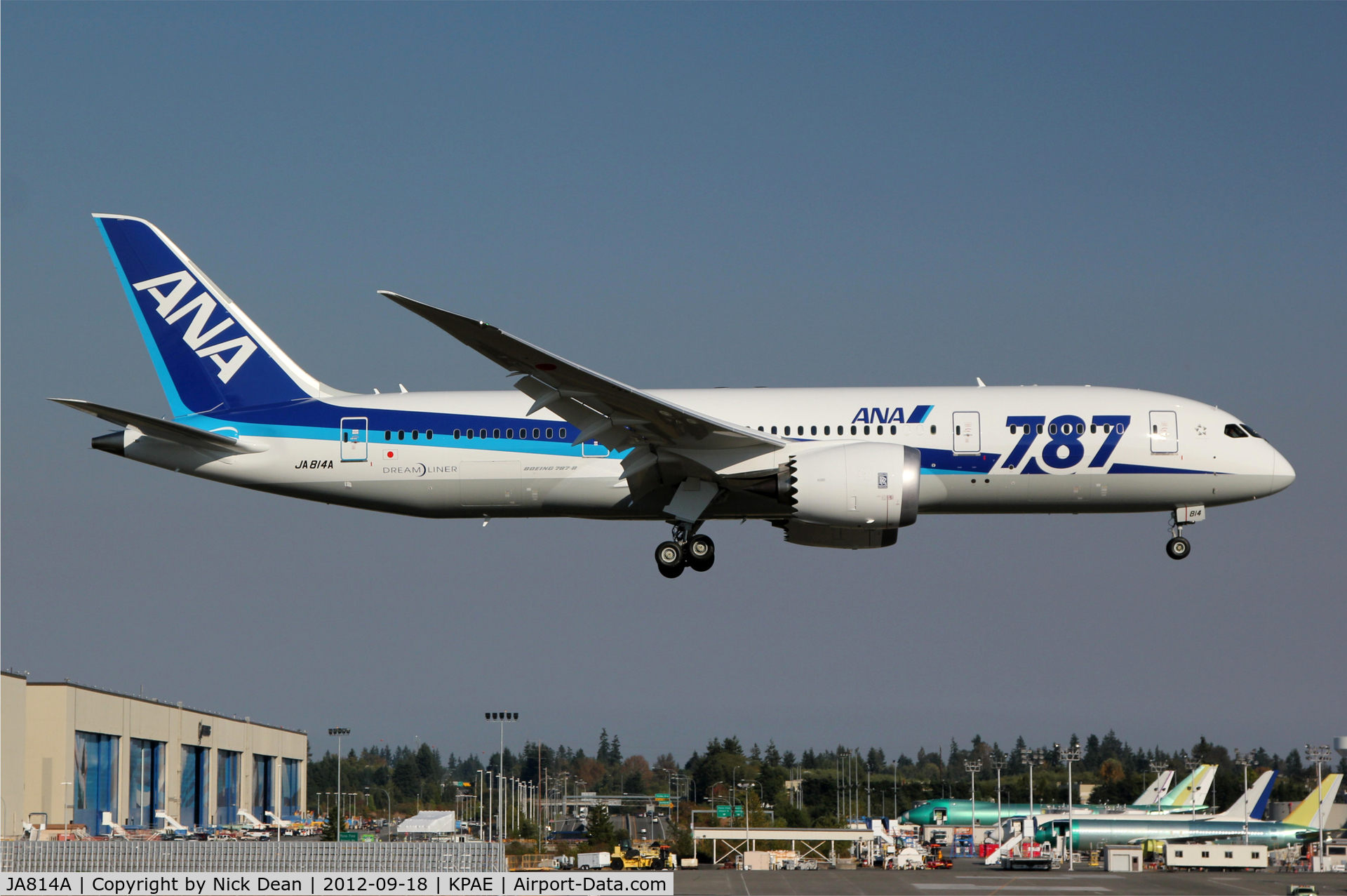 JA814A, 2012 Boeing 787-8 Dreamliner C/N 34493, KPAE/PAE