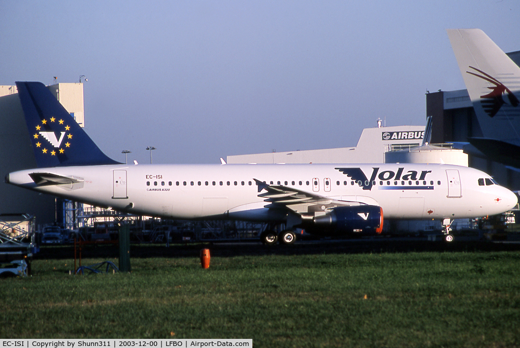 EC-ISI, 2003 Airbus A320-214 C/N 2123, Stored after bankrupt...