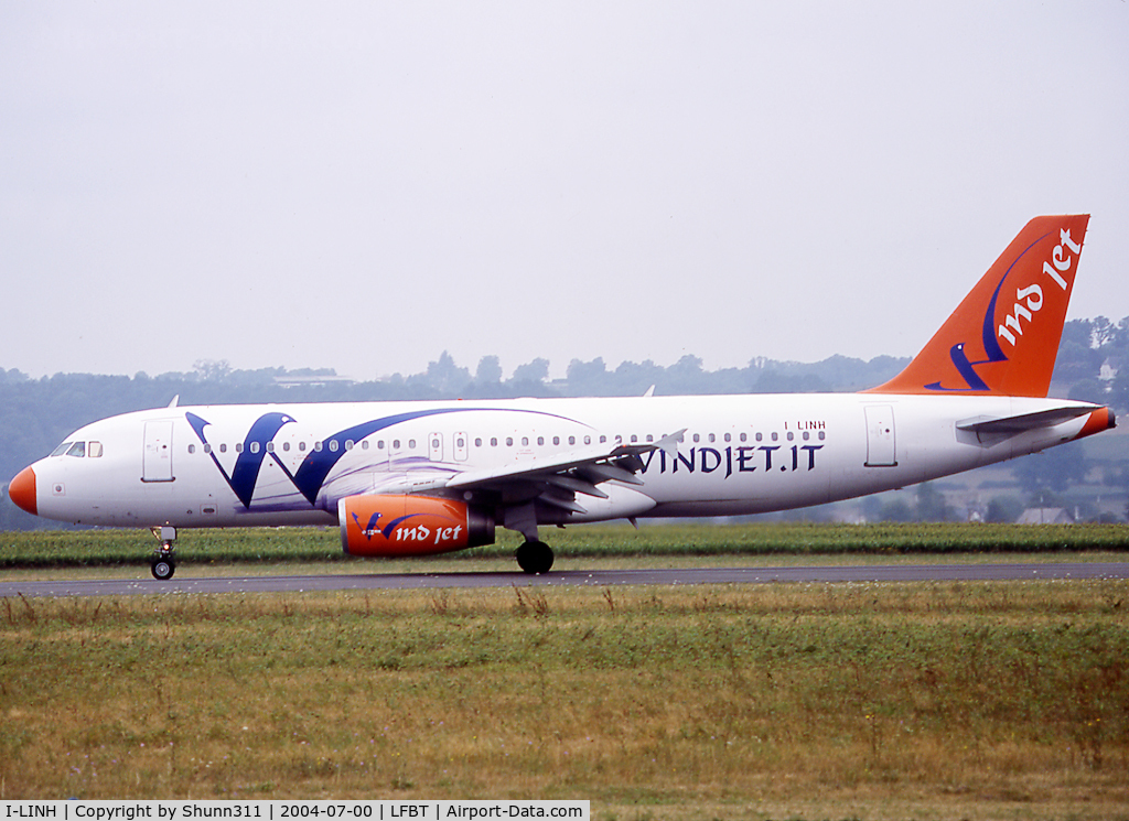 I-LINH, 1991 Airbus A320-231 C/N 163, Arriving rwy 20