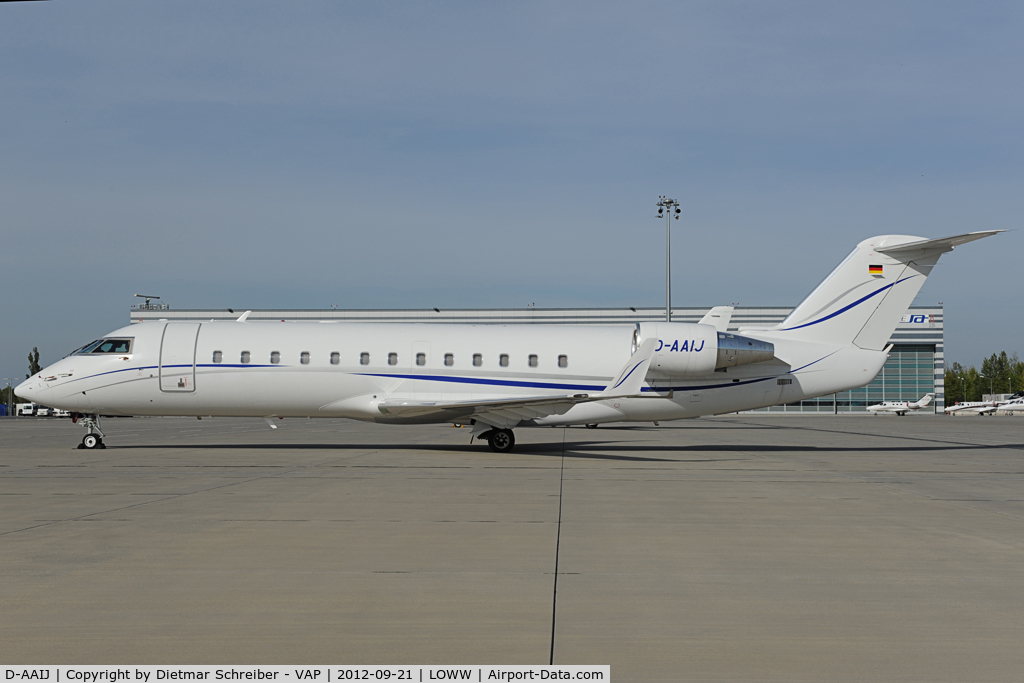 D-AAIJ, 2006 Bombardier Challenger 850 (CL-600-2B19) C/N 8065, Regionaljet