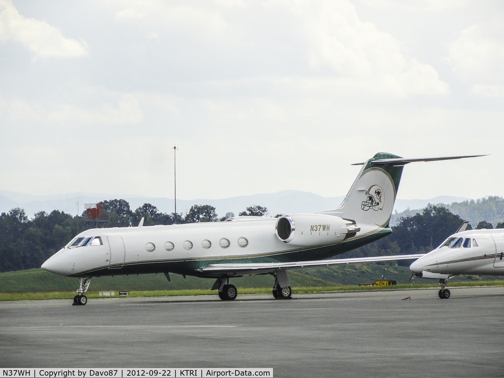 N37WH, 1994 Gulfstream Aerospace G-IV C/N 1243, Photographed at KTRI (Tri Cities Airport) on September 22, 2012.