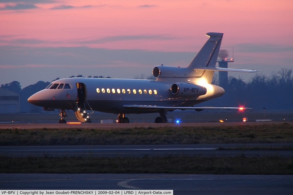 VP-BFV, 2002 Dassault Falcon 900EX C/N 111, International Jet Management GmbH, Österreich / Austria.