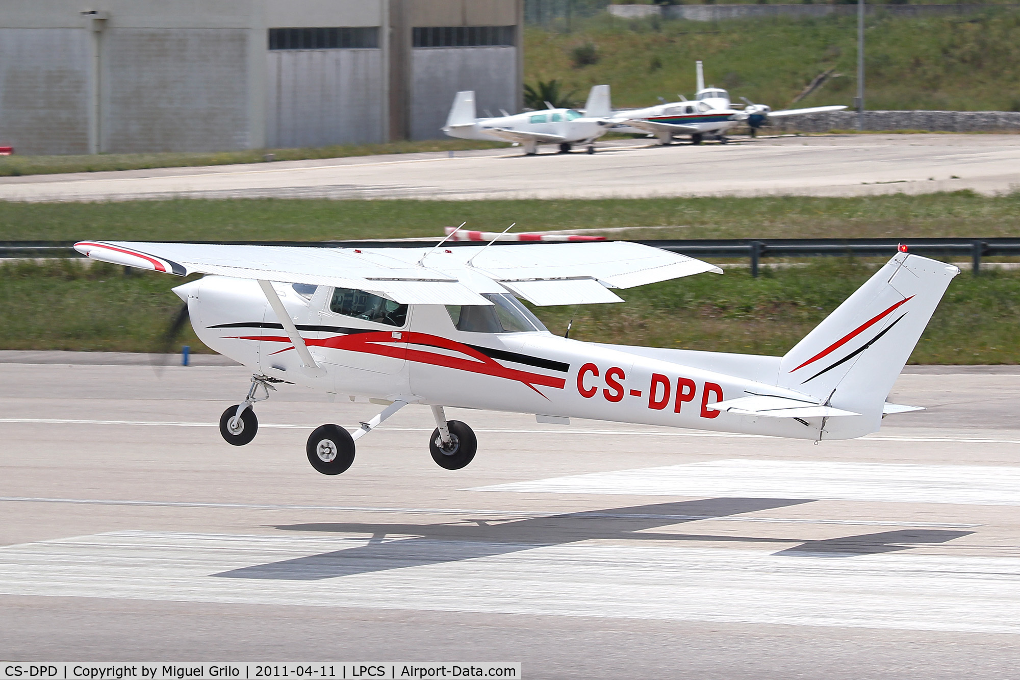 CS-DPD, 1978 Cessna 152 C/N 152-79563, CS-DPD Flaring at LPCS - Photo taken by Miguel Grilo