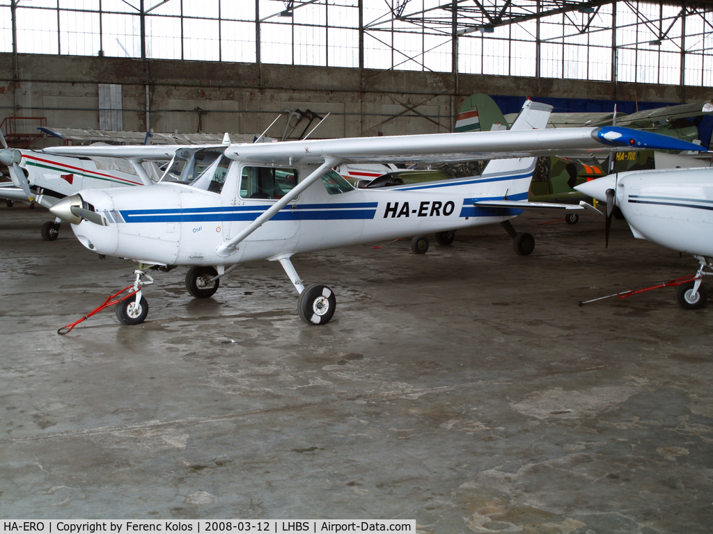HA-ERO, Cessna 152 C/N 15285576, Budaörs