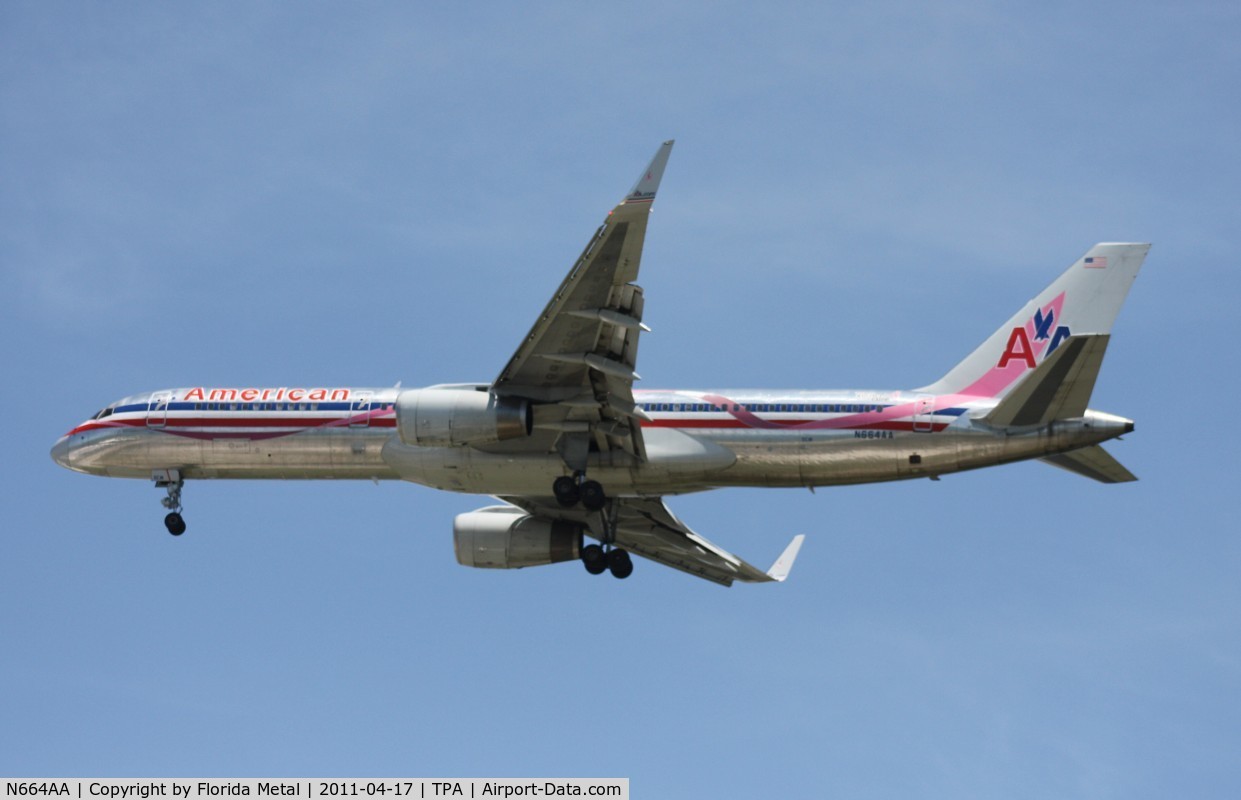 N664AA, 1992 Boeing 757-223 C/N 25298, American Breast Cancer Awareness 757