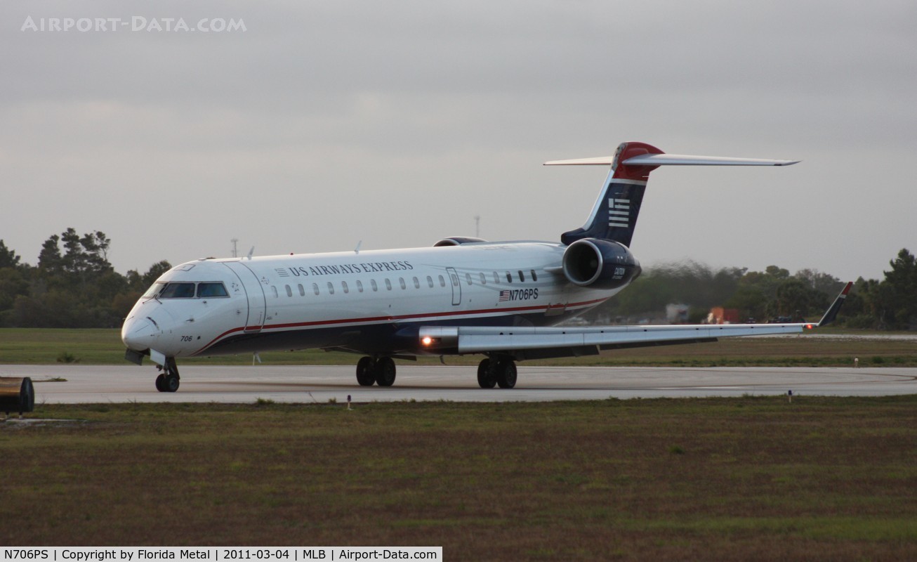 N706PS, 2004 Bombardier CRJ-701 (CL-600-2C10) Regional Jet C/N 10150, US Airways CRJ-700