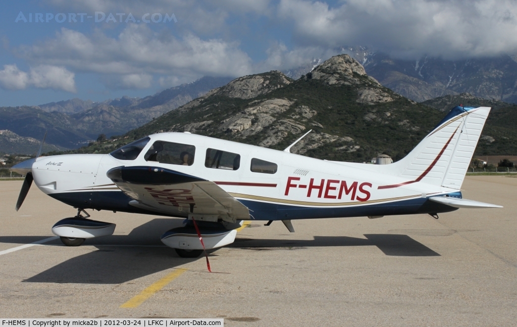 F-HEMS, Piper PA-28-181 Archer III C/N Not found F-HEMS, Parked