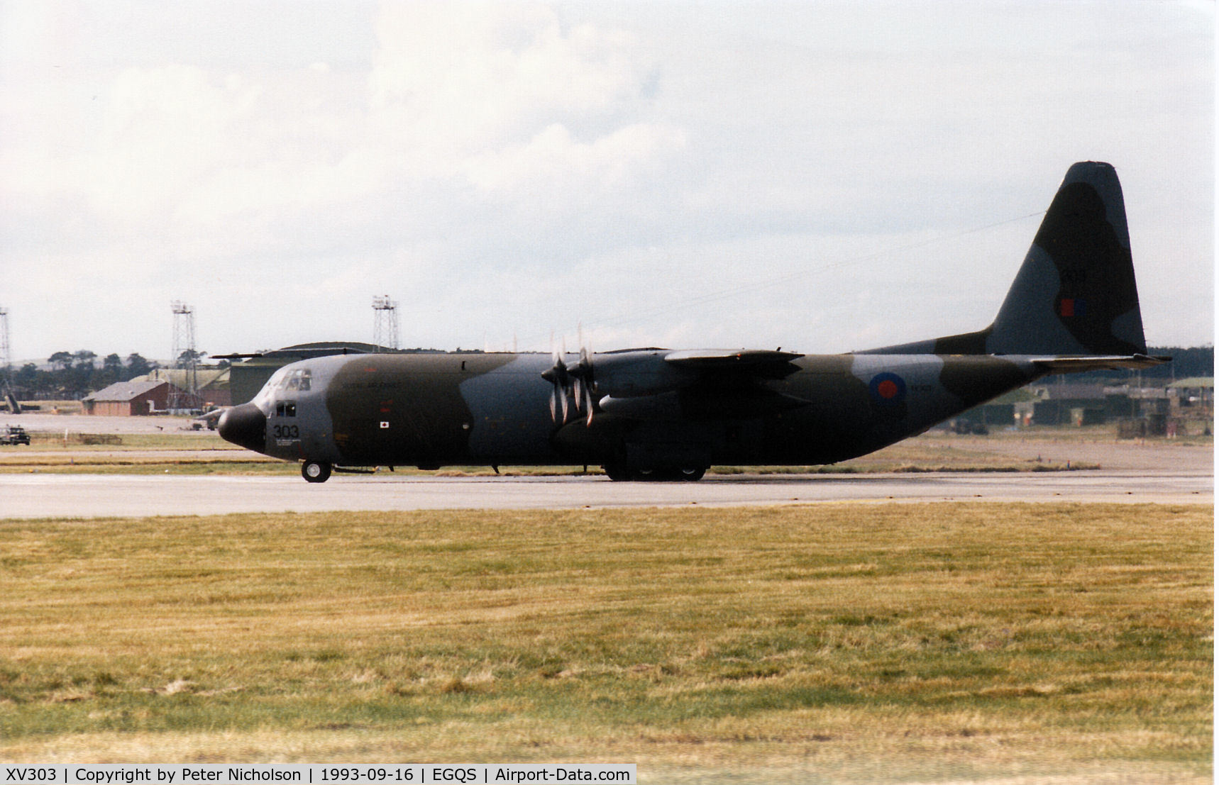 XV303, 1967 Lockheed C-130K Hercules C.3 C/N 382-4271, Hercules C.3, callsign Romeo Zero Four, of the Lyneham Transport Wing preparing to depart from RAF Lossiemouth in September 1993.