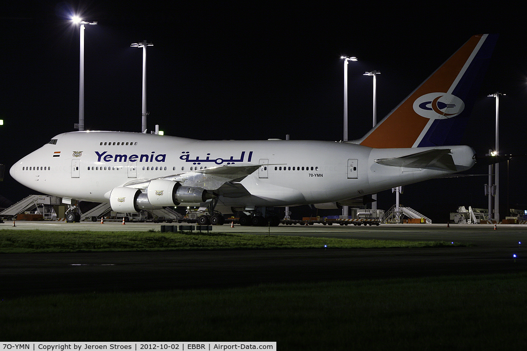 7O-YMN, 1979 Boeing 747SP-27 C/N 21786, beauty at the night