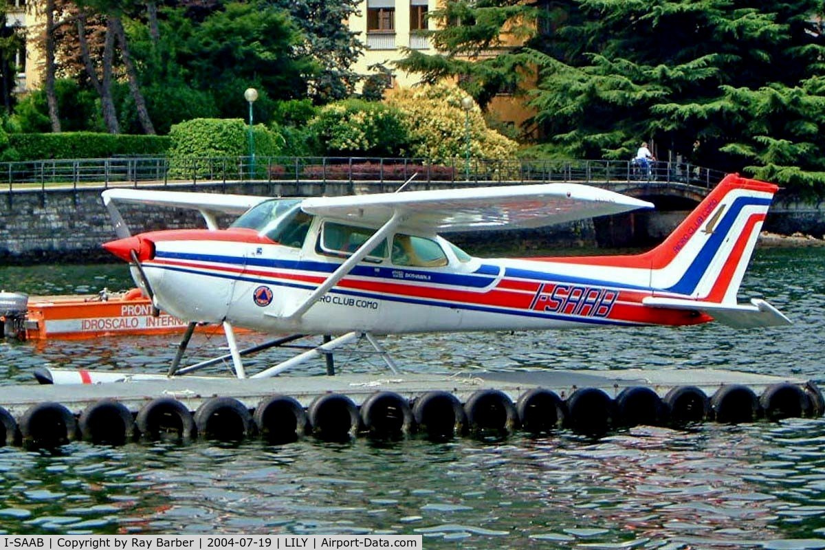 I-SAAB, 1977 Cessna 172N C/N 17269026, Cessna 172N Skyhawk [172-69026] Lake Como~I 19/07/2004